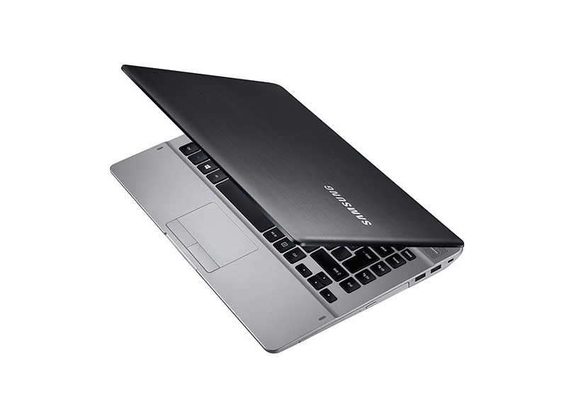 Notebook Samsung ATIV Book Flip 1 Intel Core i3 5005U 4 GB de RAM 14 " Windows 8.1 NP370E4K-KD3BR