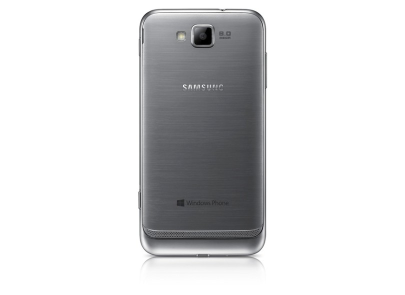 Smartphone Samsung Ativ S Câmera 8 Megapixels Desbloqueado Windows Phone 8 Wi-Fi 3G
