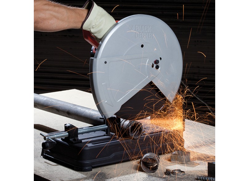 Serra Circular Profissional de Bancada Black & Decker CS2001