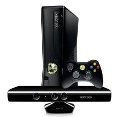 Imagem de Console Xbox 360 Arcade 4 GB com Kinect Microsoft
