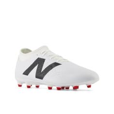 Imagem de New Balance Tênis de futebol unissex Tekela Magique Fg V4+, Branco/preto/vermelho verdadeiro, 9.5 Wide Women/8 Men