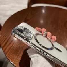 Imagem de Capa magnética revestida de luxo para iPhone 13 12 11 14 Pro Max Capa de carregamento sem fio Capas de telefone transparentes à prova de choque, prateadas, para iPhone 12 ProMax