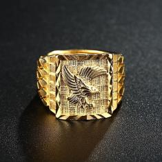 Imagem de Anel Grande Masculino Eagle Banhado A Ouro Ajustável