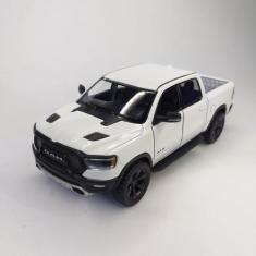 Imagem de Miniatura Carrinho De Ferro Ram 1500 Caminhonete 4X4 Metal - Kinsmart