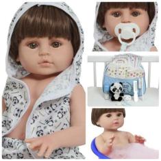 Imagem de Boneco Reborn Bebê Masculino Roupão Pandinha + Acessórios - Cegonha Re