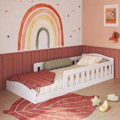 Imagem de Cama Infantil de Chão Montessoriana de Solteiro Menino Menina com Colc