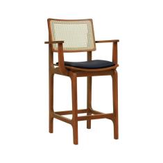 Imagem de Banqueta Alta Bistrô Gus Com Braços Madeira Maciça Encosto Telinha Assento Anatômico Sintético Amêndoa/Preto