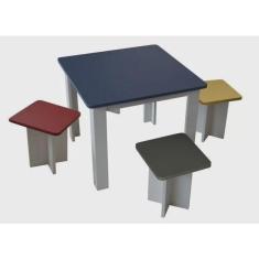 Imagem de Mesinha infantil com banquetas em mdf