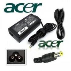 Imagem de Fonte Carregador para Notebook Acer Aspire 9810 | 19V 3.42A 65W Pino 5.5 X 1.7 mm