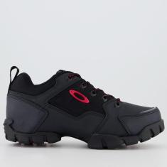 Imagem de Tênis Oakley Halftrack Low II Preto e Vermelho-Masculino