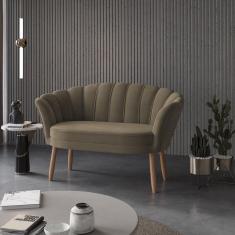 Imagem de Sofá Namoradeira Decorativa Pétala Luxo Veludo Capuccino Pés Palito - Visan Estofados