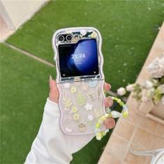 Imagem de para Samsung flip5 capa de pulseira de flor de desenho animado para Samsung Galaxy Z Flip 5 4 3 ZFlip Flip4 corrente de pulso capa transparente onda, corrente XiaoH, para Samsung Z Flip 3