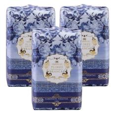 Imagem de Kit 3 Sabonetes em Barra Flores Brancas Madressenza 180g
