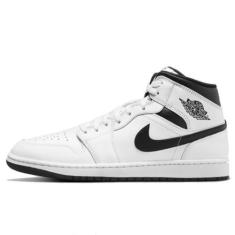 Imagem de Tênis masculino Air Jordan 1 Mid (DQ8426-071, preto/branco/dourado metálico), Preto/Metálico dourado e branco, 42