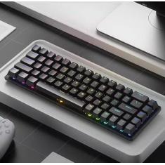 Imagem de Guiheng Teclado para jogos portátil com fio 60% mecânico, retroiluminado por LED RGB compacto, 68 teclas, mini teclado de escritório com fio com interruptor vermelho para Windows, laptop, PC, Mac -