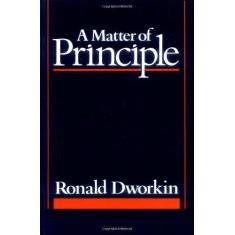 Imagem de A Matter of Principle - Ronald M. Dworkin - 9780674554610