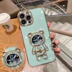 Imagem de Capa de suporte dobrável de urso de areia movediça astronauta para iPhone 15 14 ProMax Plus 13 12 11 Pro Max XR Xs Max Capa macia de silicone de Natal, verde, para iphone 15
