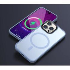 Imagem de Capa de telefone fosca translúcida fosca para iphone 15 14 13 12 11 pro max plus capa magnética de carregamento sem fio, azul claro, para iphone 13