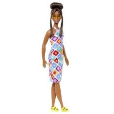Imagem de Boneca fashion Barbie Fashionistas 210 com cabelo castanho