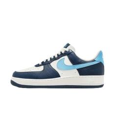Imagem de Nike Tênis masculino Air Force 1 '07 (HJ9291-478, azul marinho/marinho/azul báltico), Azul marinho/vela/marfim pálido/azul báltico, 42