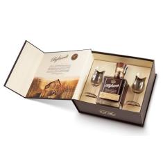 Imagem de Cachaça Bylaardt Extra Premium 23 anos 500ml com 2 Taças de Cristal