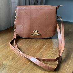 Imagem de Bolsa Feminina Pequena Transversal Clutch Alça de Regulagem e Removive