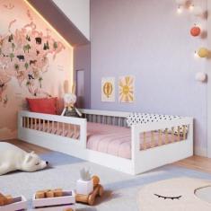 Imagem de Cama Montessoriana de Solteiro com Colchão Linha Affetto Branco