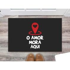 Imagem de Tapete Capacho Decorativo Entrada Porta Sala O amor mora aqui