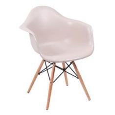 Imagem de Cadeira Eiffel com Braço e Base Madeira Or Design - Fendi