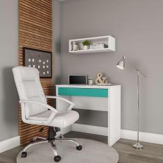 Imagem de cadeira de escritório presidente giratória e s plus branca