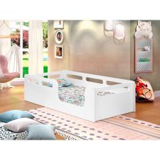 Imagem de cama solteiro montessori com proteção lateral mdf planet baby
