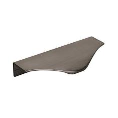 Imagem de Amerock | Puxador de borda de armário | Cromado preto | 106 mm (4-3/16 polegadas) centro a centro | Aloft | 1 pacote | Puxador de gaveta | Puxador de gaveta | Ferragens de armário