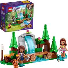 Imagem de LEGO Friends Forest Waterfall 41677 Kit de construção; Inclui um brinquedo esquilo; Presente ideal para crianças que amam brinquedos da natureza; Nova