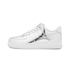 Imagem de Nike Women's Air Force 1 SP