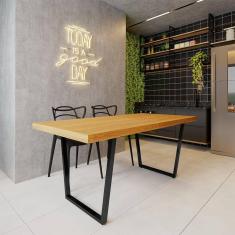 Imagem de Mesa Industrial Eco Premium Lanna Madeira Maciça com Ferragem Preta 1,80m