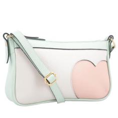 Imagem de Bolsa de Couro Lívia com Detalhe em Coração