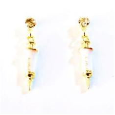 Imagem de Brinco Enfermagem Seringa Delicado Folheado A Ouro 18k