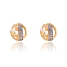 Imagem de Brinco Argola com um Elo Liso e Outro Trabalhado em Zircônia Folheado em Ouro 18k