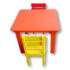 Imagem de Mesinha Infantil de Madeira com 2 Cadeiras para Brincar e Criar - Dzia