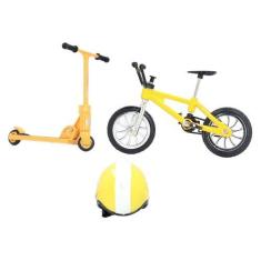 Imagem de Conjunto de Mini Scooter de Bicicleta, Brinquedos Funcionais Em Miniatura, Decoração de Jardim, Conjunto de Scooter de Casa de Bonecas Com Capacete para Maior Criatividade, Arte,
