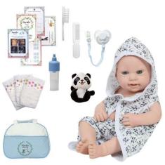 Imagem de Boneco Reborn Realista Carequinha + Roupão Pandinha Pelúcia - Cegonha