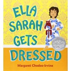 Imagem de Ella Sarah Gets Dressed - Capa Dura - 9780152164133