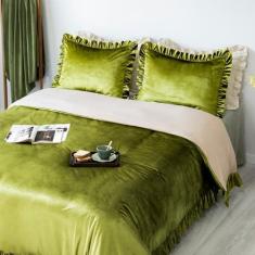 Imagem de Conjunto de capa de edredom de veludo retrô com babados acabamento luxuoso verde oliva verde oliva vintage conjunto de roupa de cama, fronhas combinando para decoração de quarto de casa verde-oliva,