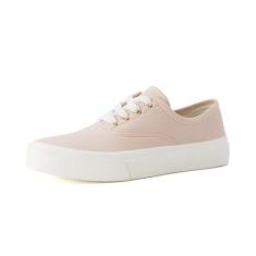 Imagem de CUSHIONAIRE Tênis feminino Freshman Canvas Lace-Up com espuma viscoelástica, larguras disponíveis | Sapatos de caminhada casuais, leves e confortáveis, Blush Smooth, 35