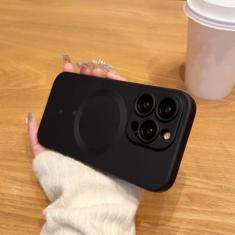 Imagem de Capas magnéticas de telefone de carga sem fio para iPhone 14 13 12 11 Pro Max Plus Case Acessórios de capa de proteção de câmera, preto, para iPhone 12 pro