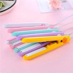 Imagem de Mini Chapinha Portátil Alisa A Raiz E Faz Cachos 160º Bivolt -Cor Alea