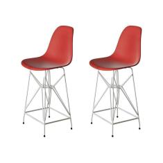 Imagem de Kit 2 Banquetas Bistrô Alta Eames Vermelha Base Ferro Branco - Cor: Vermelho