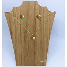Imagem de Kit Conjunto Colar e Brincos Feminino Adulto e Infantil com Pingente Coração pequeno Antialérgico Folheado Ouro