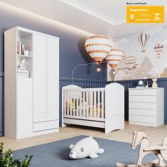 Imagem de Quarto de Bebê com Guarda Roupa 3 Portas Cômoda e Berço Flocos Casa 812