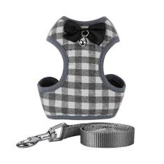 Imagem de Conjunto de coleira e coleira para cães, malha macia, sem puxar, colete com sino de gravata borboleta para cães pequenos, filhotes e gatos, treinamento ao ar livre e corrida, padrão xadrez clássico